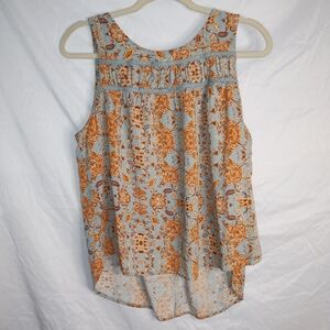 Knox rose size medium sleeveles blouse